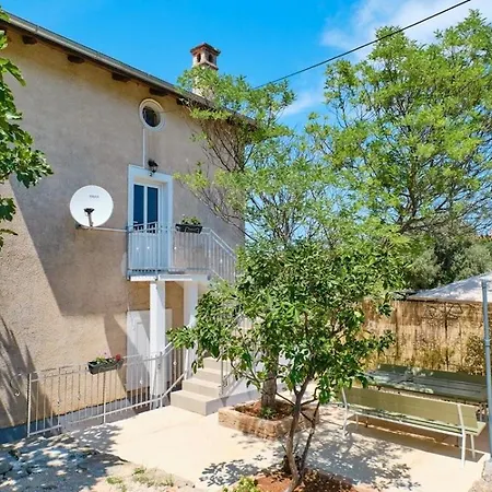 Pino 1 Veli Lošinj