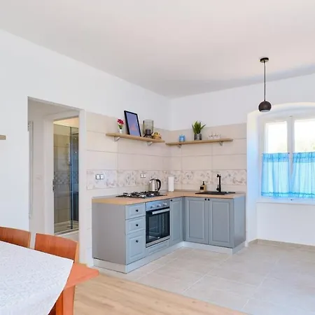 Apartament Pino 1